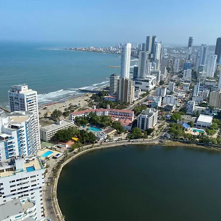 Espectacular Frente Al Mar Apartamento