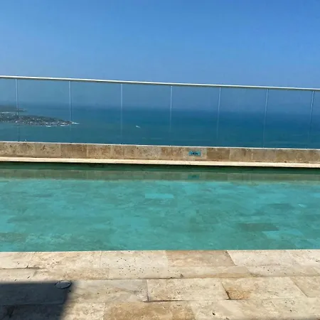 Espectacular Frente Al Mar Apartamento